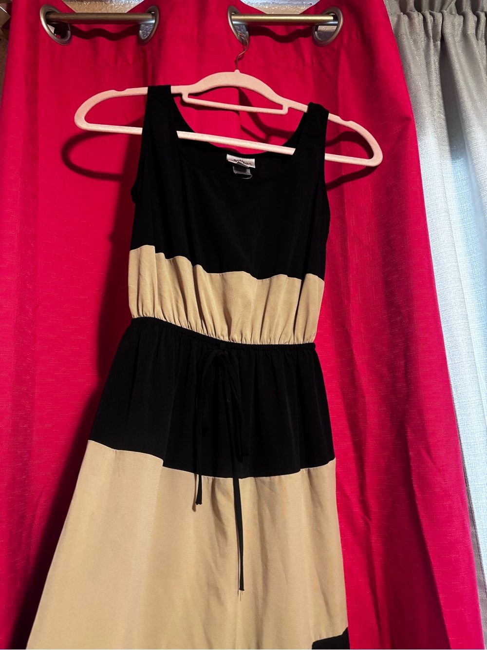 Sweet Storm Black and Beige Colorblock Midi Dress